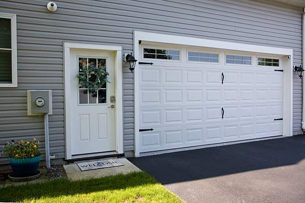 24/7 Emergency Garage Door Roller Replacement experts in Campbell, CA